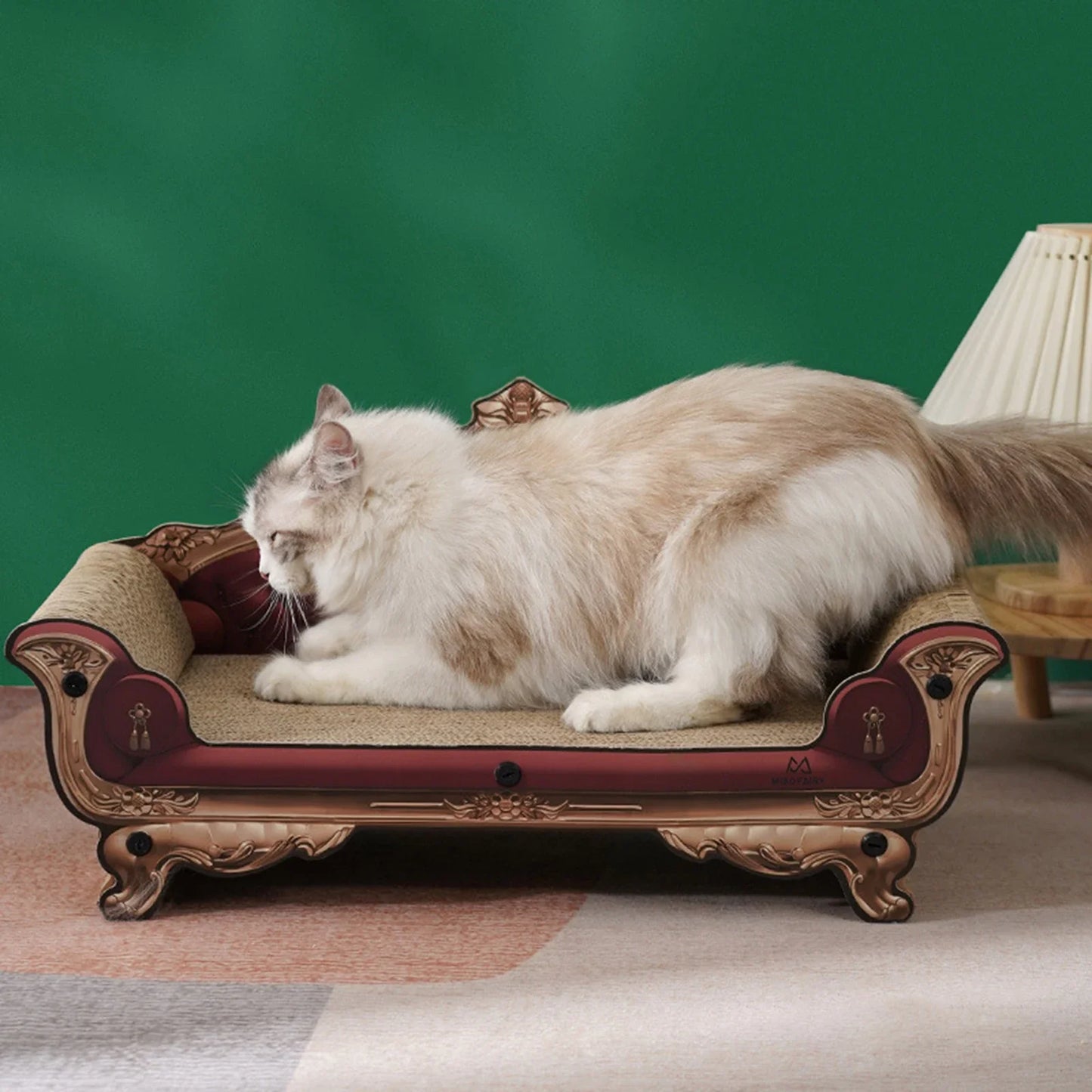 Große Katzen Kratz-Couch aus Karton