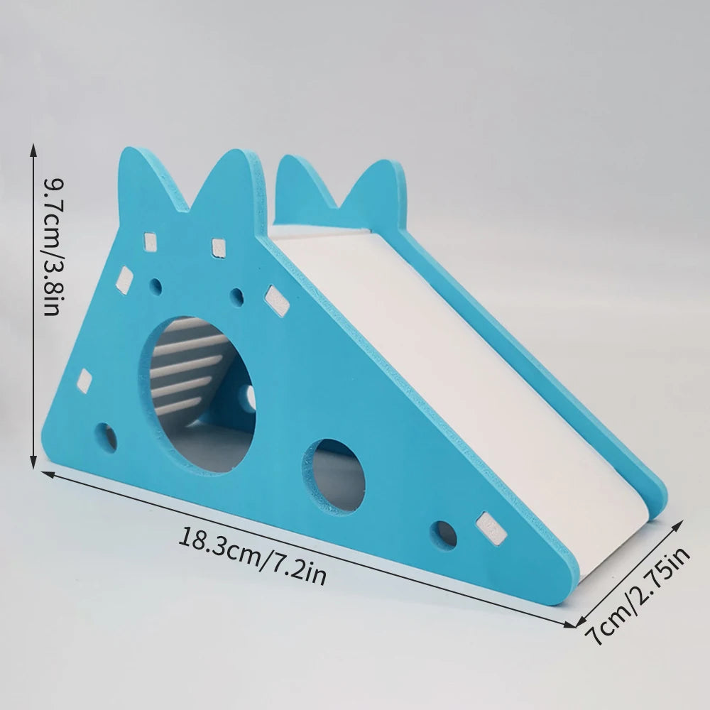 Buntes Hamsterhaus-Spielzeug mit Treppe & Rutsche - Animalivo